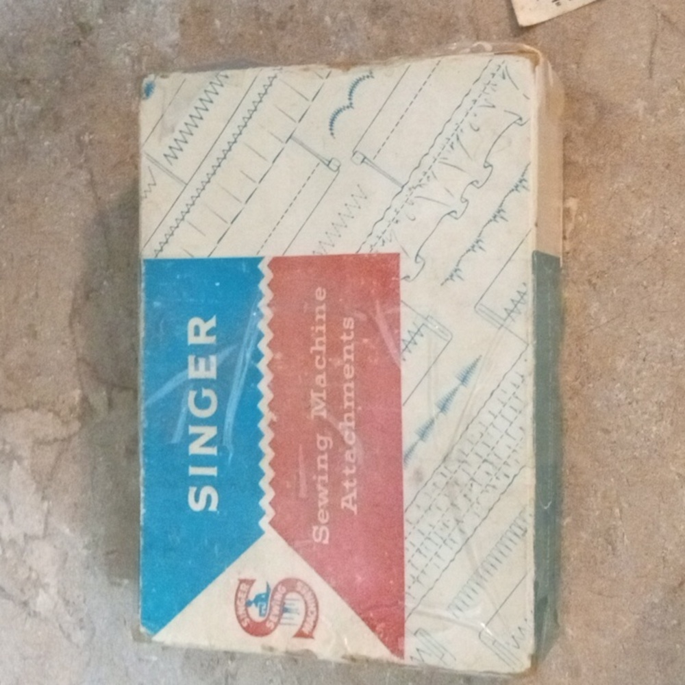 Sewing machine cams